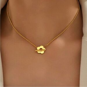 Gold Plated Stainless Steel Flower Pendant Necklace